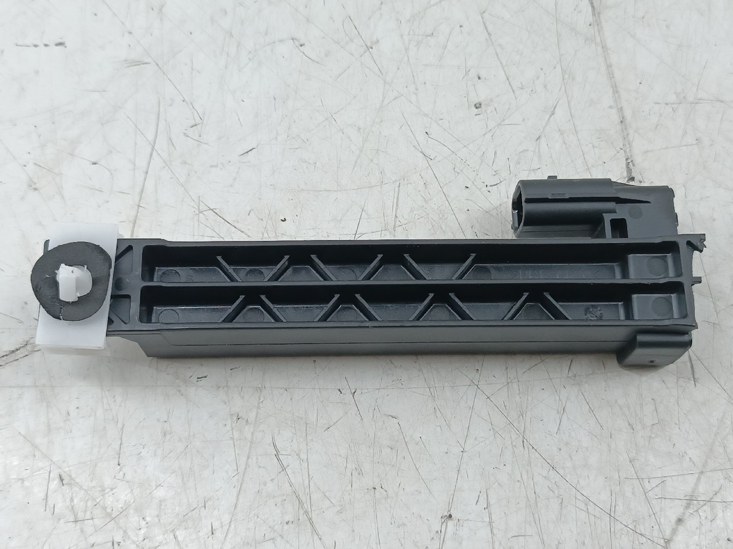 Amplificador de antena RENAULT CLIO V (BF_) | 19 -  Imagem-2