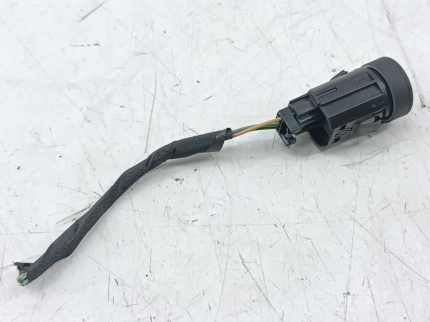 Botão Start/Stop RENAULT CLIO V (BF_) | 19 - 