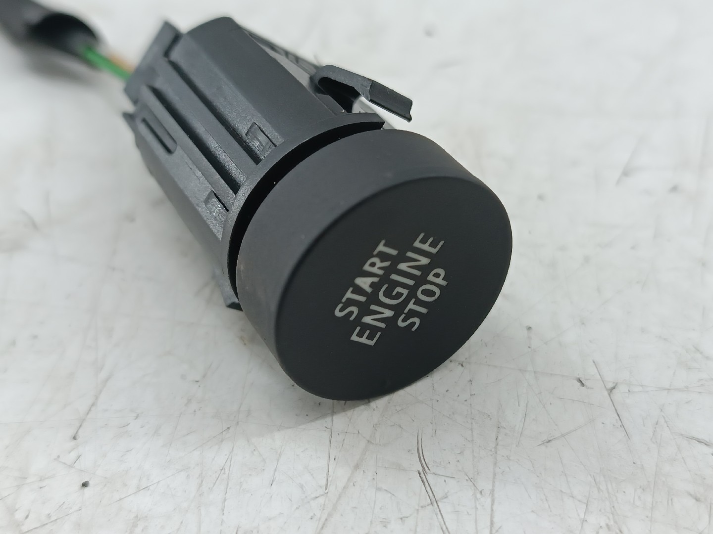 Botão Start/Stop RENAULT CLIO V (BF_) | 19 -  Imagem-3