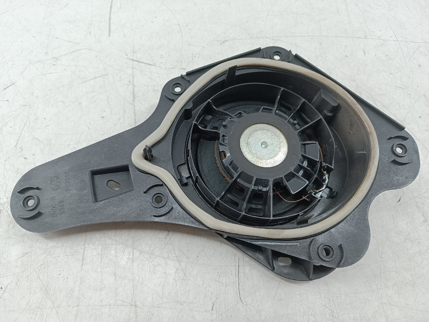 Coluna de som PEUGEOT 5008 II | 16 -  Imagem-1