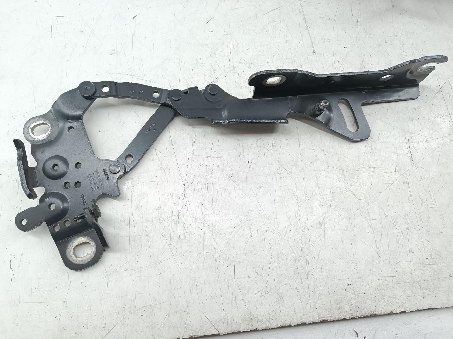 Dobradiça BMW 1 (F20) | 11 - 19 Imagem-4