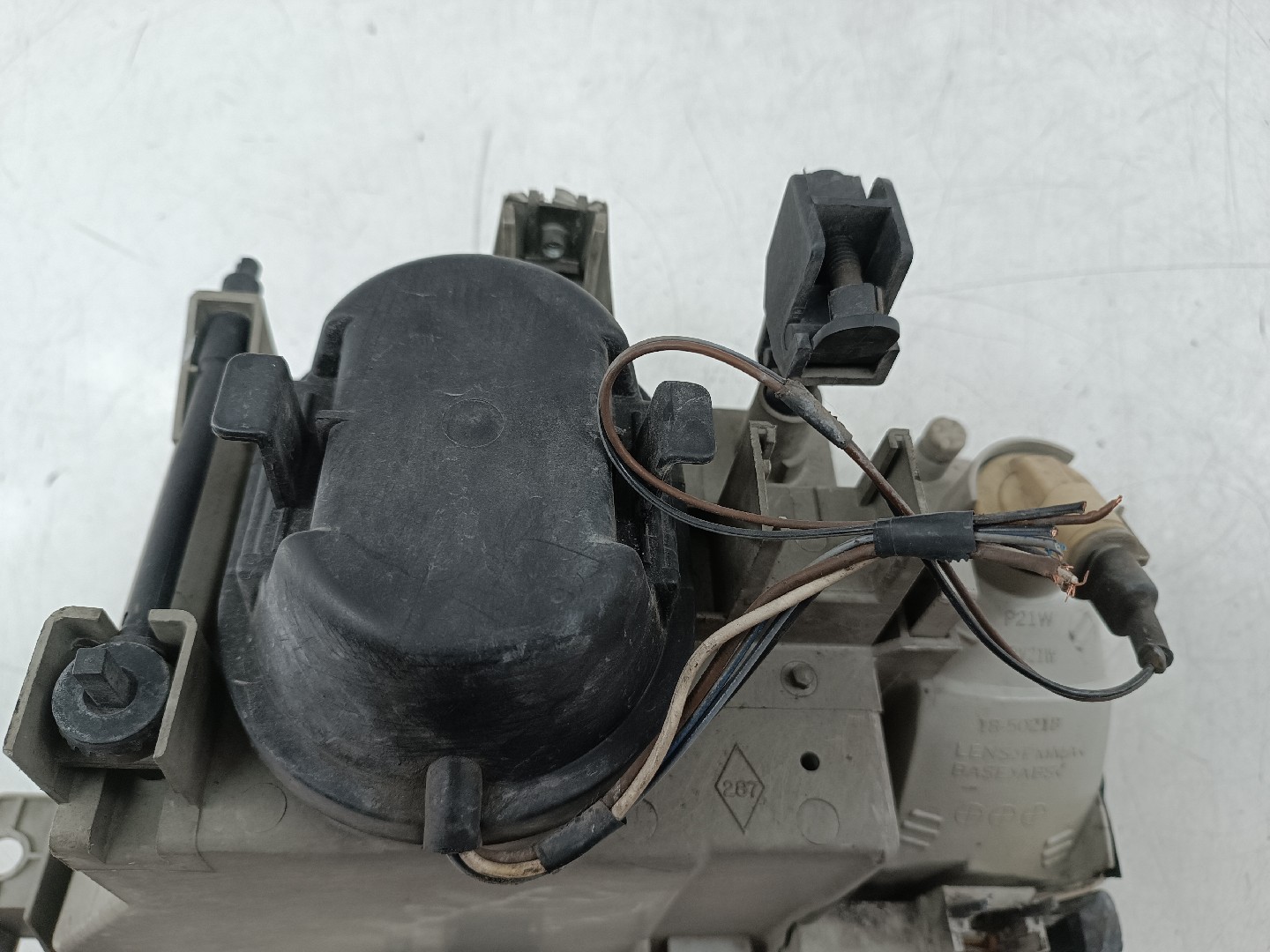 Ótica Direita RENAULT CLIO I (B/C57_, 5/357_) | 90 - 98 Imagem-1