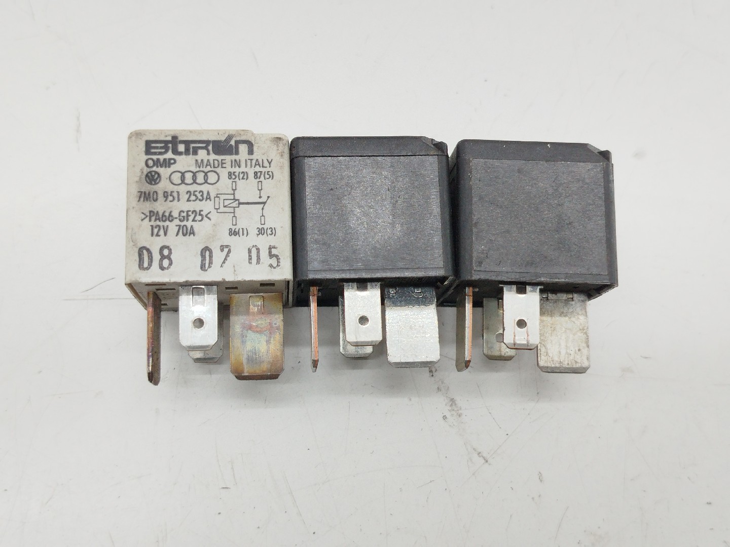 Relés Universal Universal