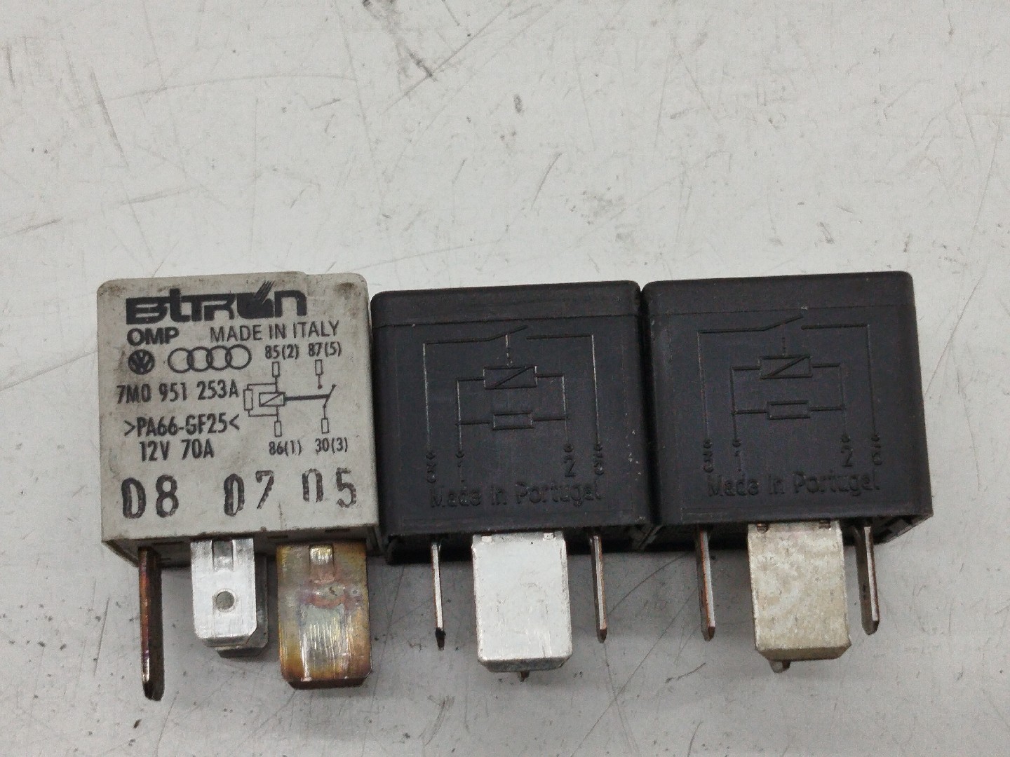 Relés Universal Universal Imagem-4