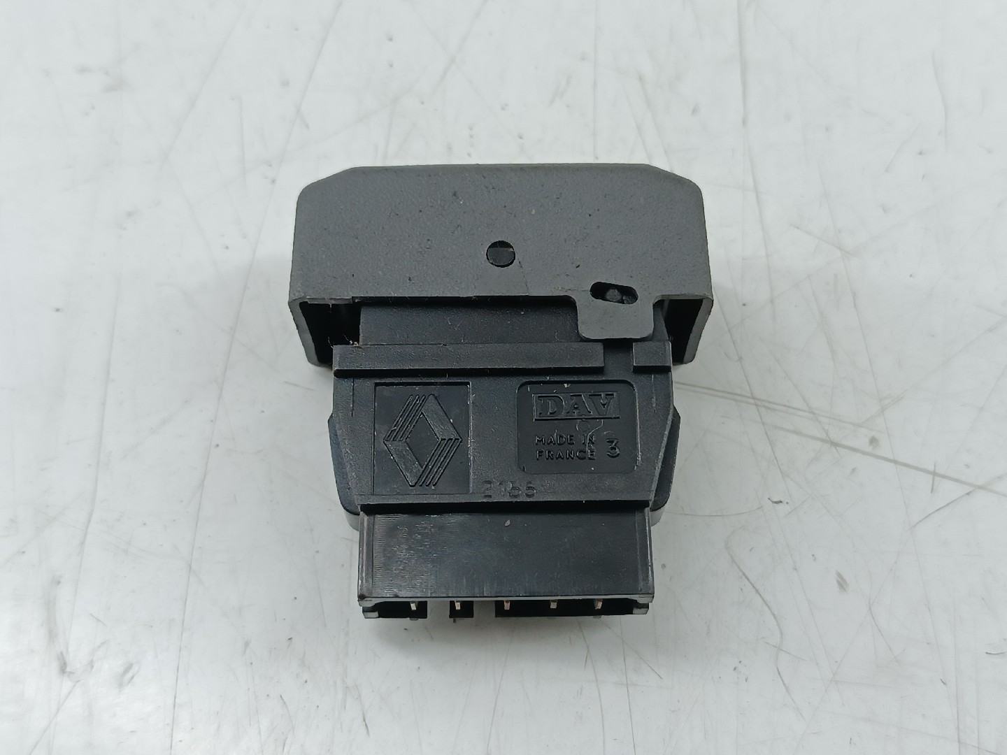 Botão desembaciador de vidro traseiro RENAULT CLIO I (B/C57_, 5/357_) | 90 - 98