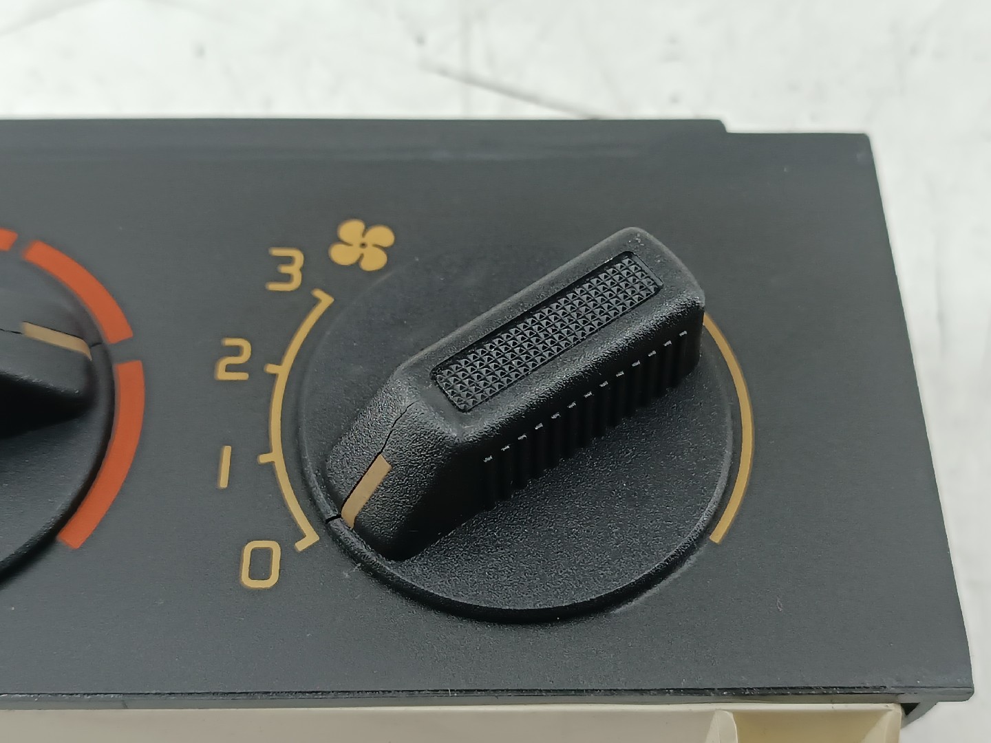 Comando Climatizaçao / Sofagem RENAULT CLIO I (B/C57_, 5/357_) | 90 - 98 Imagem-5