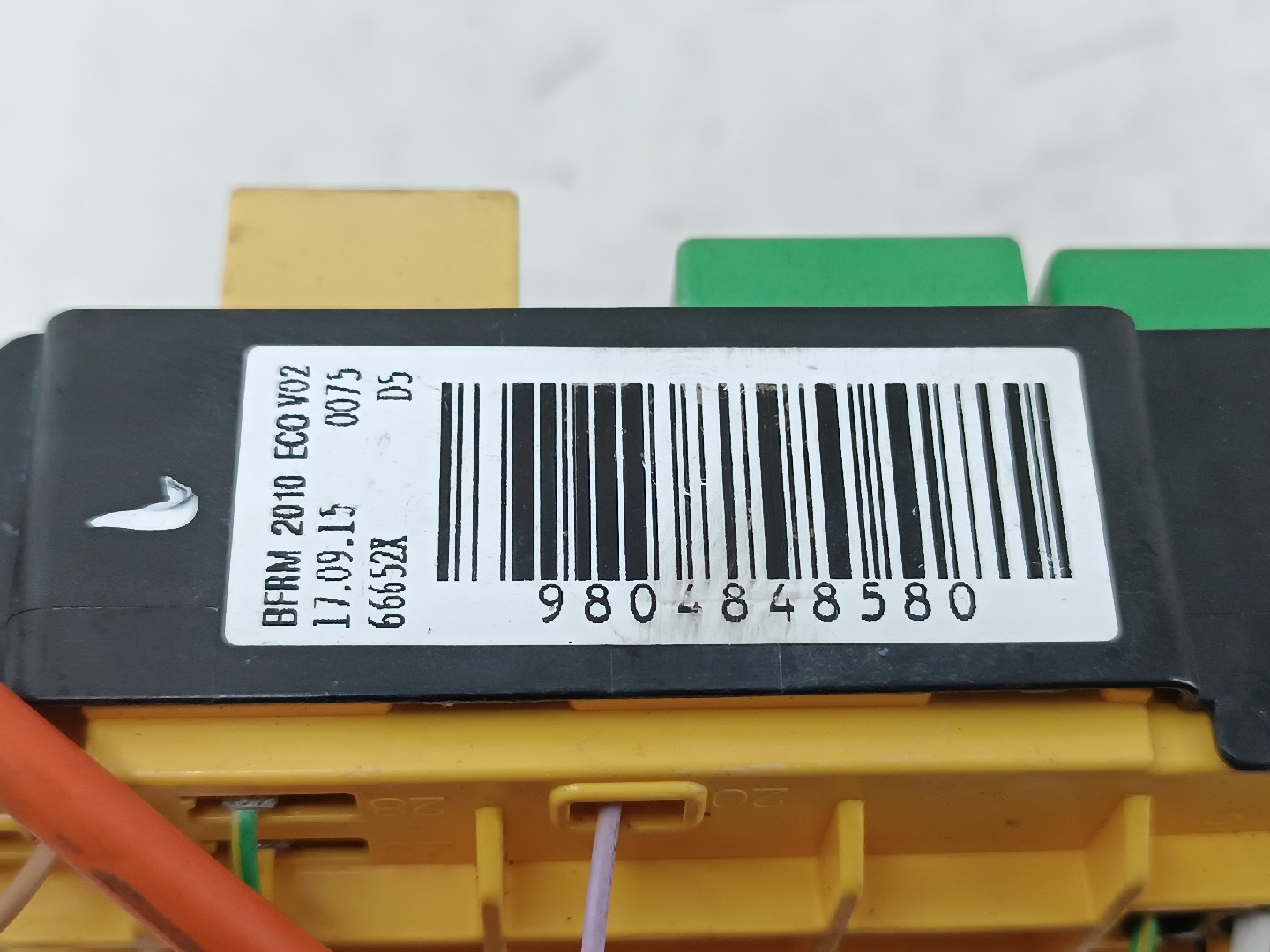 Caixa de fusíveis e relés PEUGEOT 308 SW II | 14 -  Imagem-1