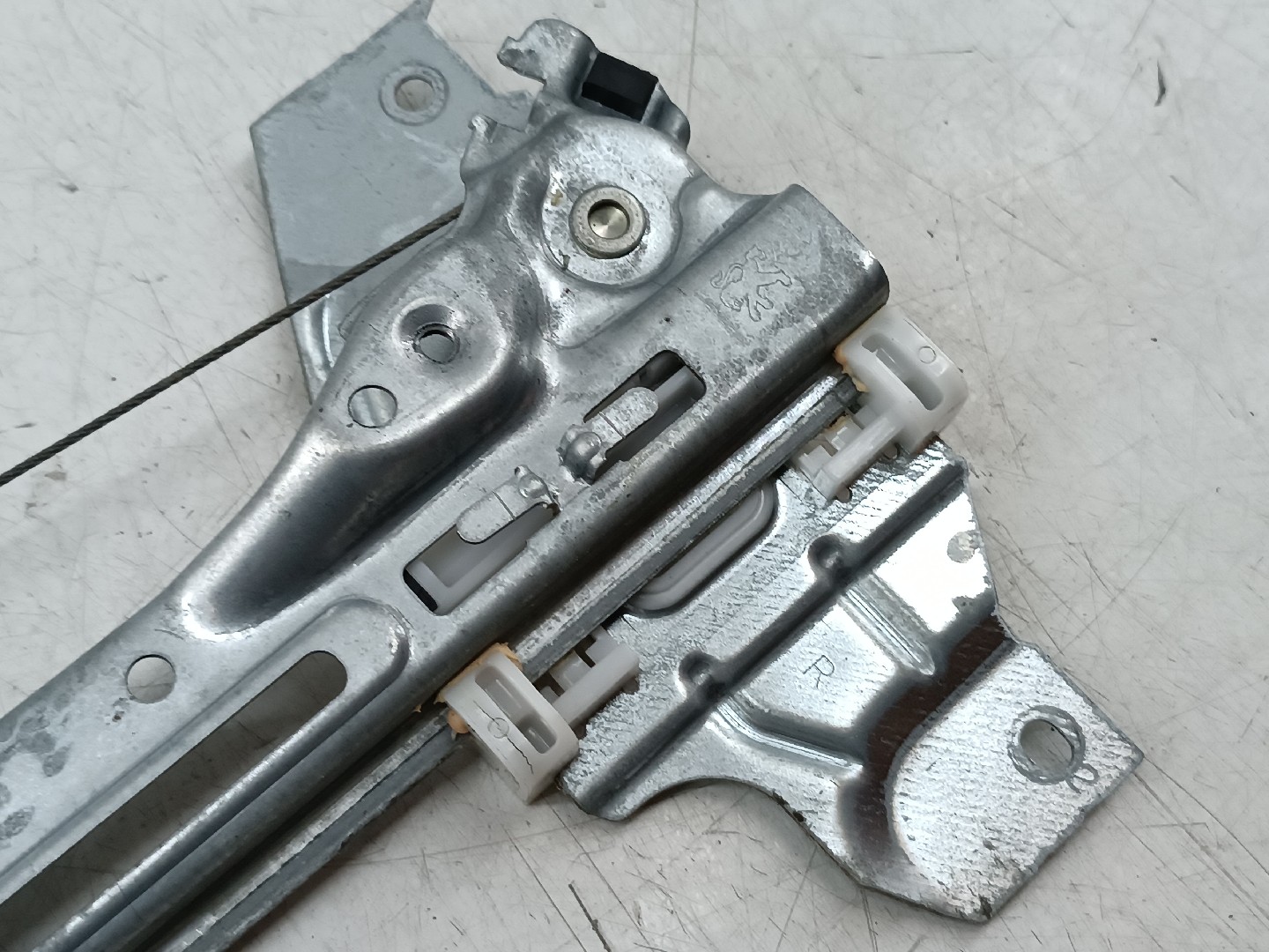 Motor e elevador de vidro trás direito PEUGEOT 308 SW II | 14 -  Imagem-3