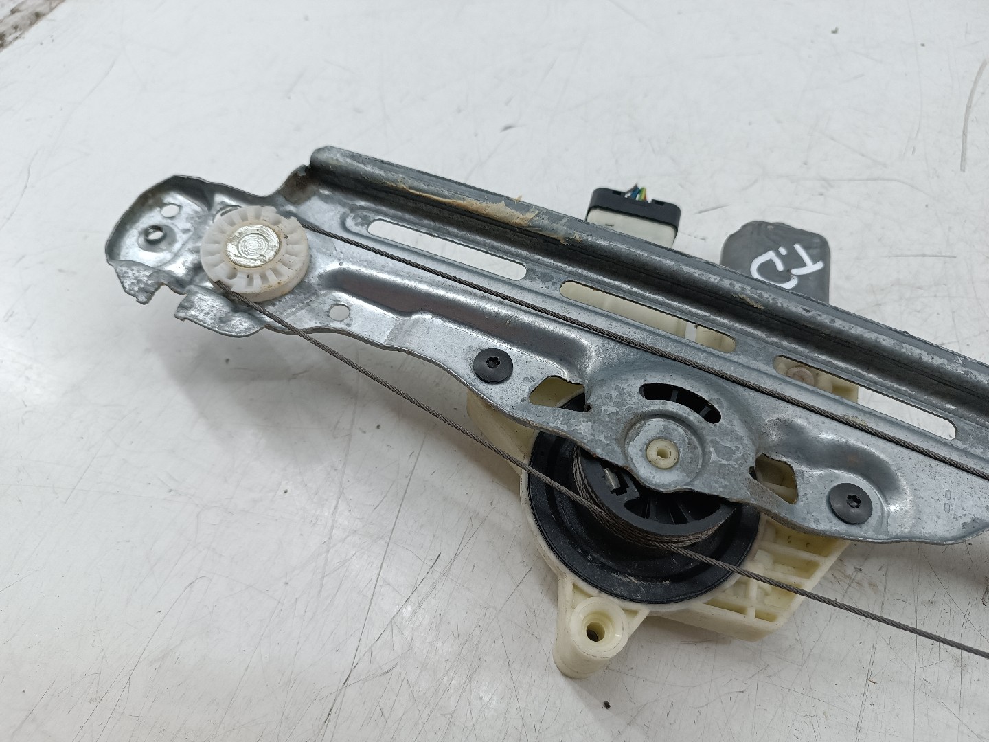 Motor e elevador de vidro trás direito PEUGEOT 308 SW II | 14 -  Imagem-2