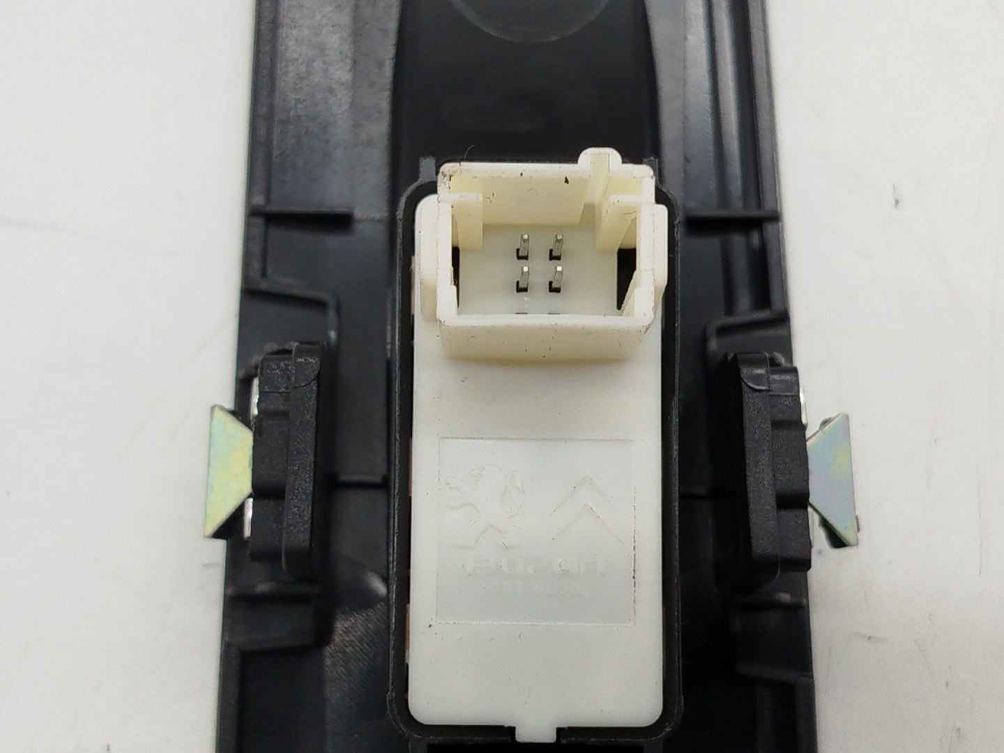 Comutador de vidro traseiro esquerdo PEUGEOT 5008 II | 16 -  Imagem-4