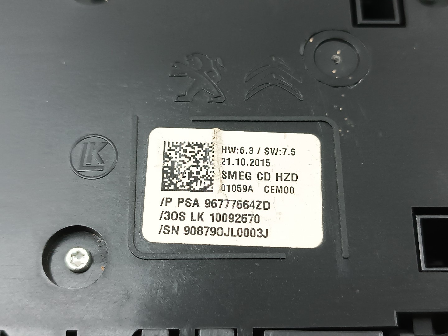 Painel do rádio e sofagem PEUGEOT 308 SW II | 14 -  Imagem-1