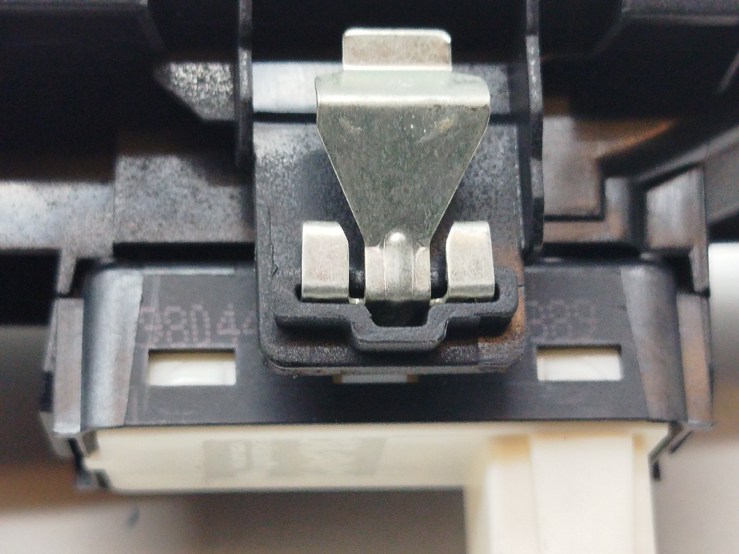 Comutador de vidro traseiro direito PEUGEOT 5008 II | 16 -  Imagem-4