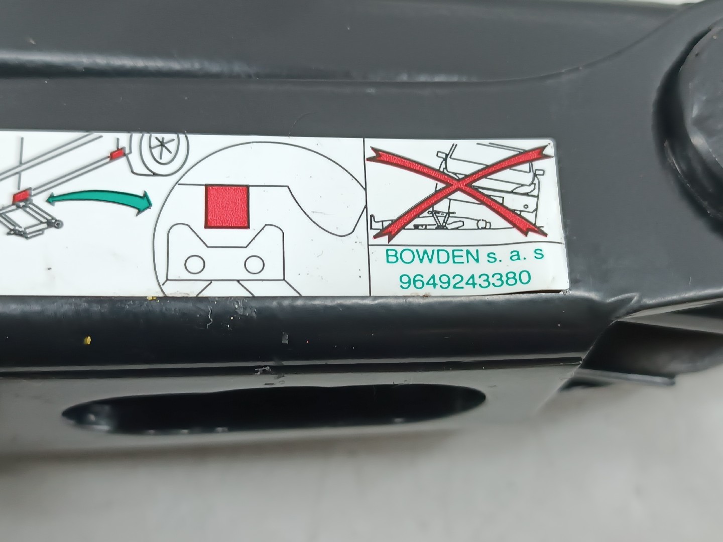 Kit pneu suplente PEUGEOT 308 SW II | 14 -  Imagem-2