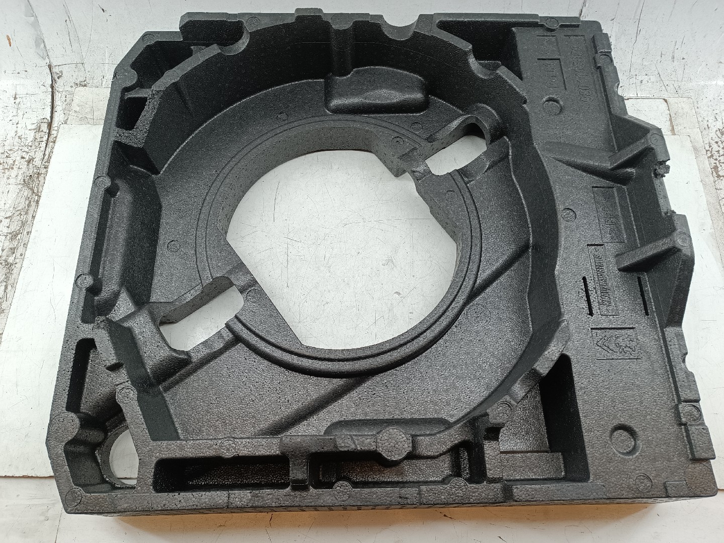 Suporte de pneu suplente PEUGEOT 308 SW II | 14 -  Imagem-2