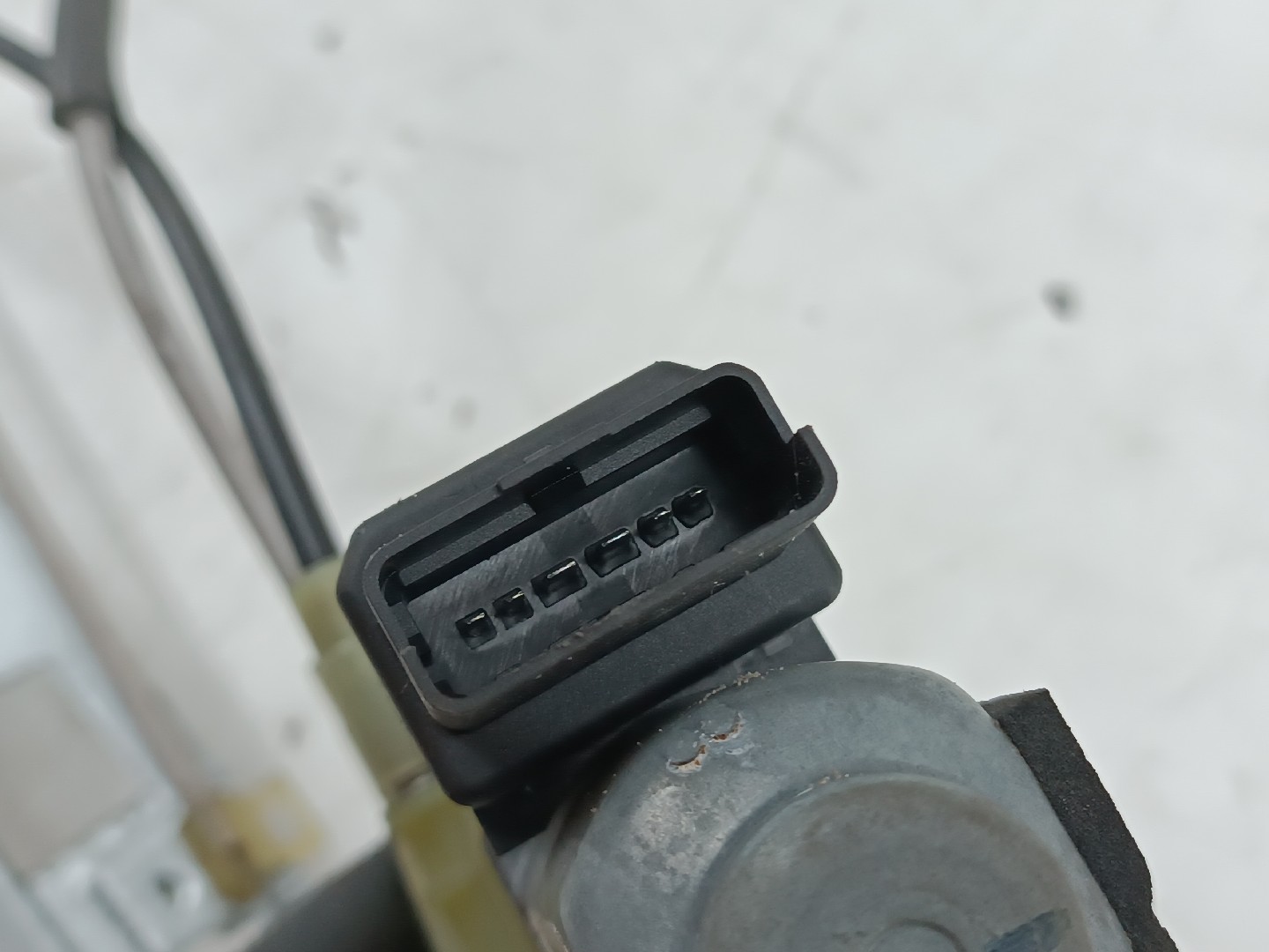 Motor e elevador de vidro frente direito RENAULT MEGANE II (BM0/1_, CM0/1_) | 01 - 12 Imagem-4