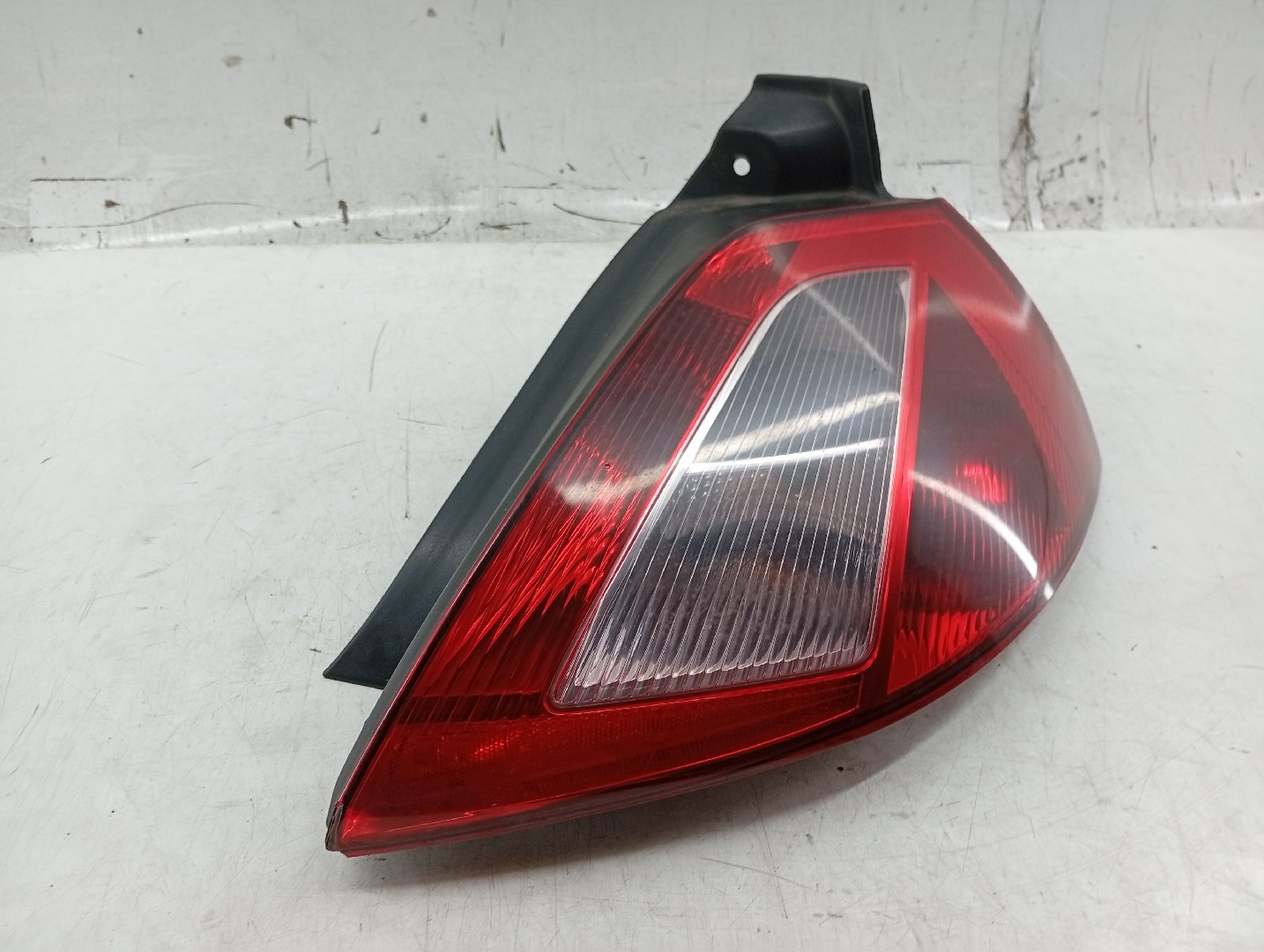 Farolim Stop Direito RENAULT MEGANE II (BM0/1_, CM0/1_) | 01 - 12 Imagem-1