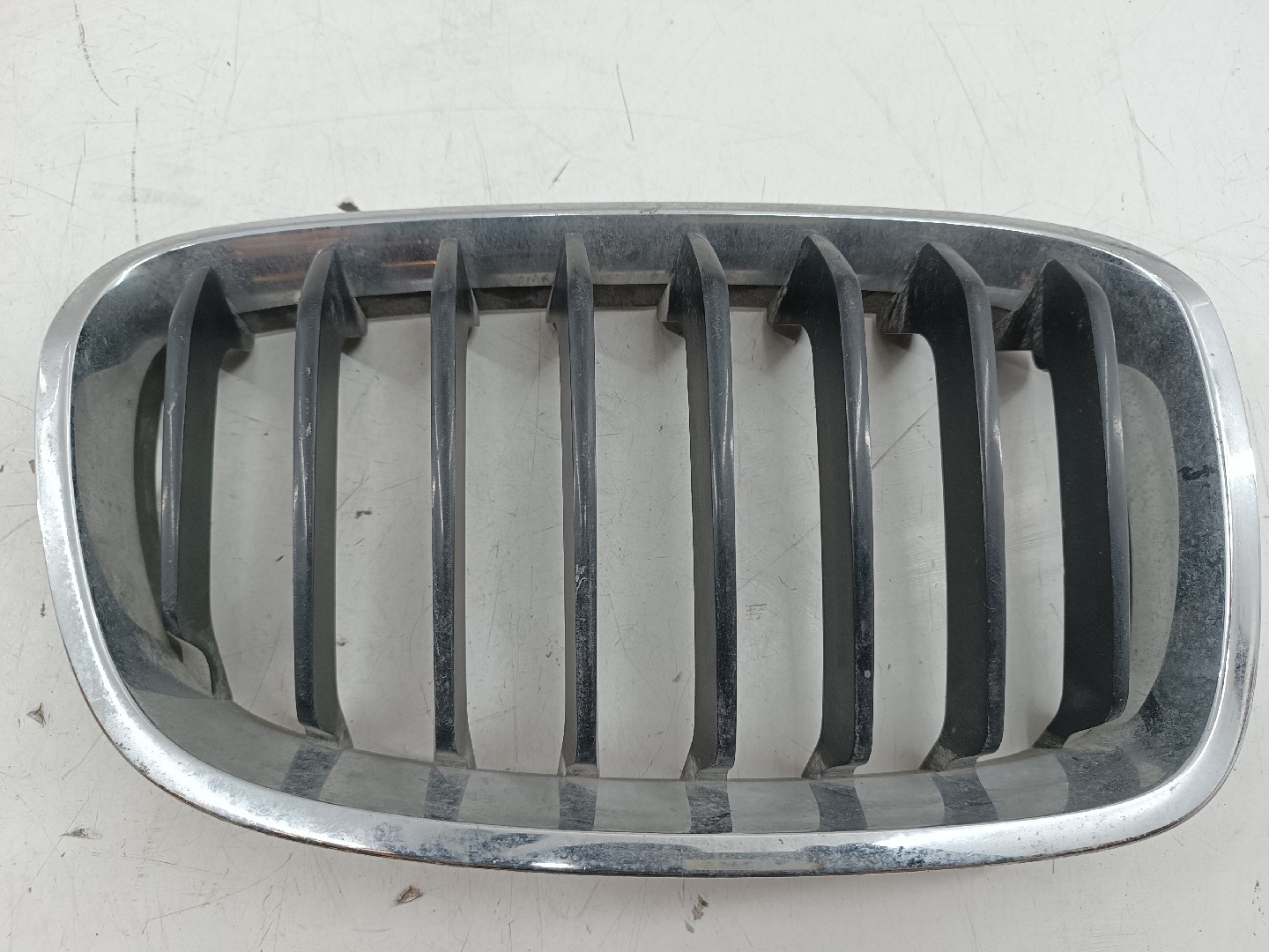 Grelha de radiador BMW 1 (F20) | 11 - 19 Imagem-4