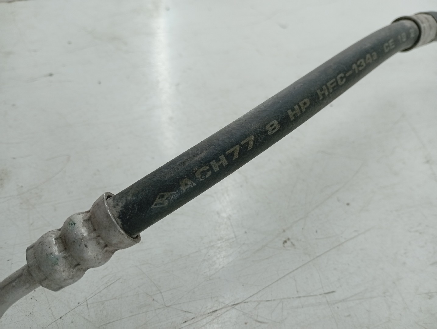 Tubo de Ar condicionado MAZDA 6 Hatchback (GG) | 02 - 08 Imagem-1