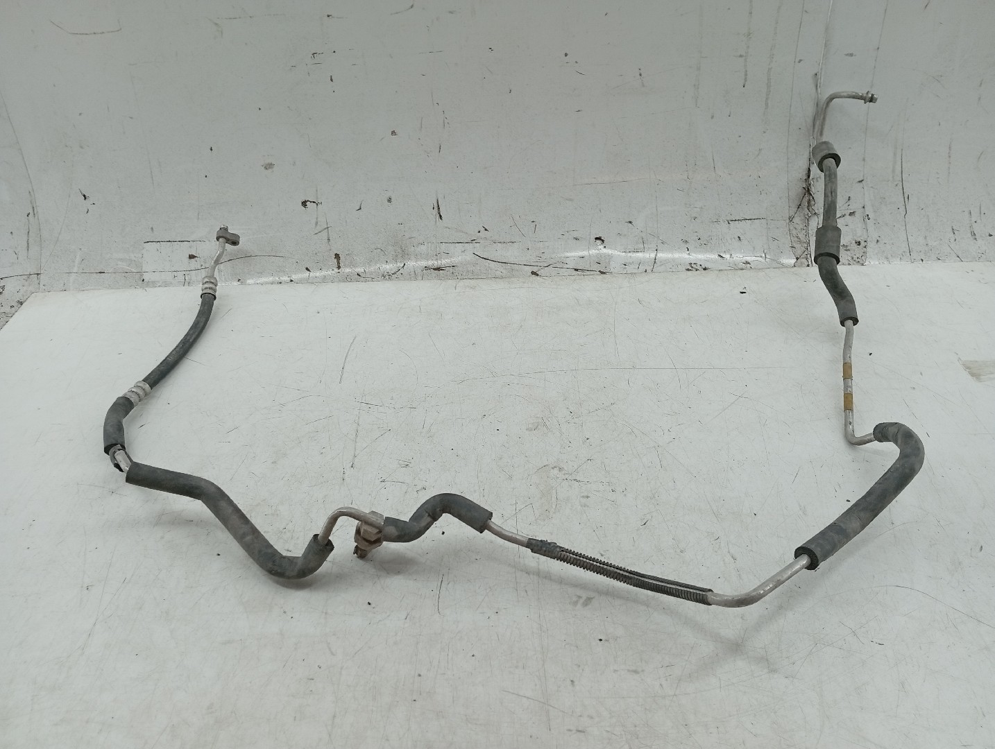 Tubo de Ar condicionado MAZDA 6 Hatchback (GG) | 02 - 08 Imagem-3