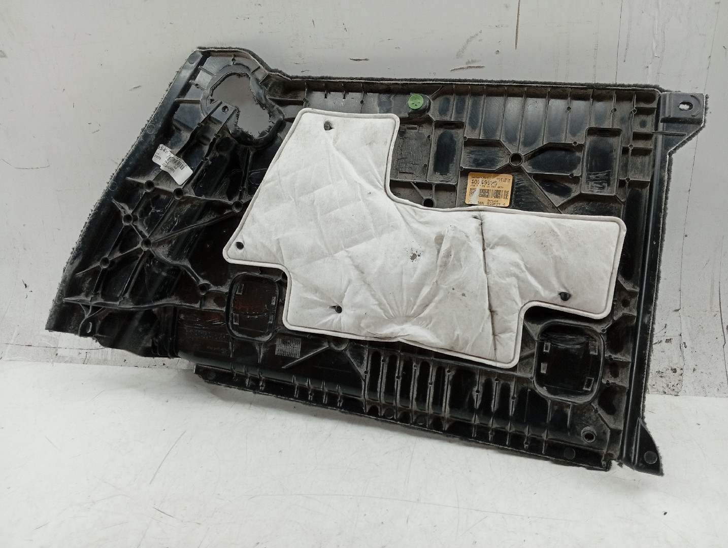 Acabamento de mala BMW X6 (F16, F86) | 14 - 19 Imagem-3