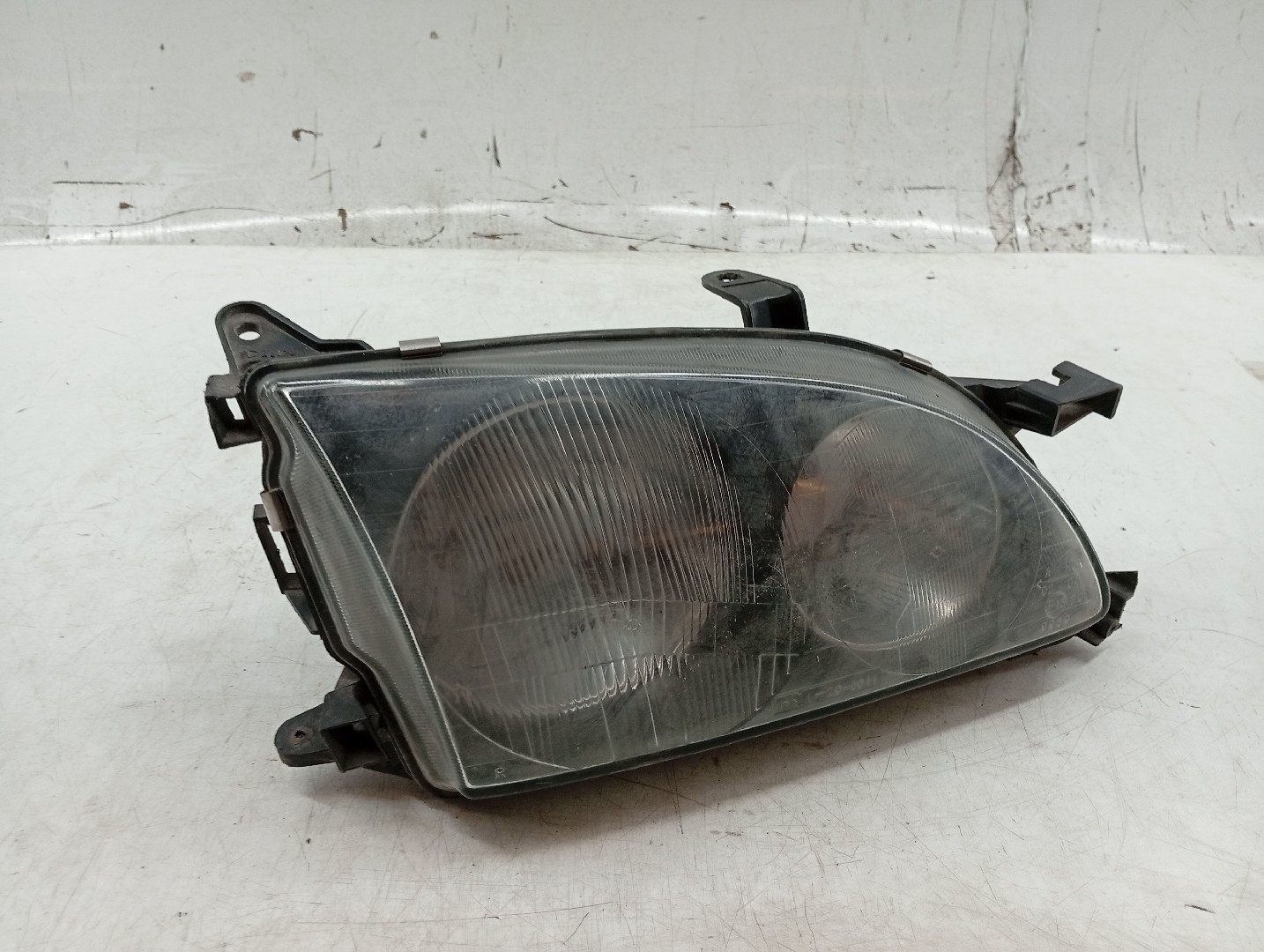 Ótica Direita TOYOTA AVENSIS (_T22_) | 97 - 03 Imagem-5