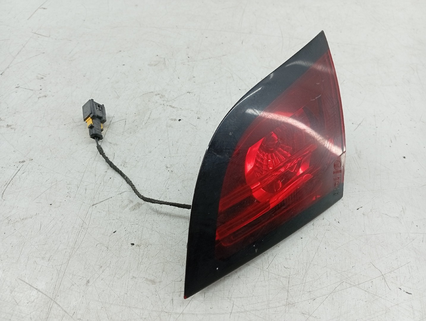 Farolim da Mala Direito CITROEN DS4 | 11 - 15 Imagem-1