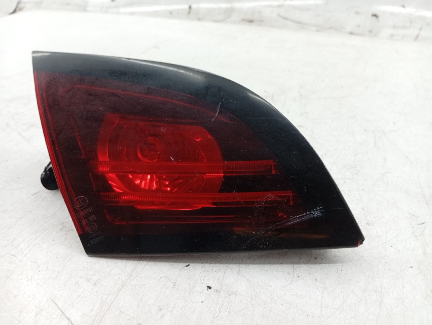 Farolim da Mala Esquerdo CITROEN DS4 | 11 - 15 Imagem-1