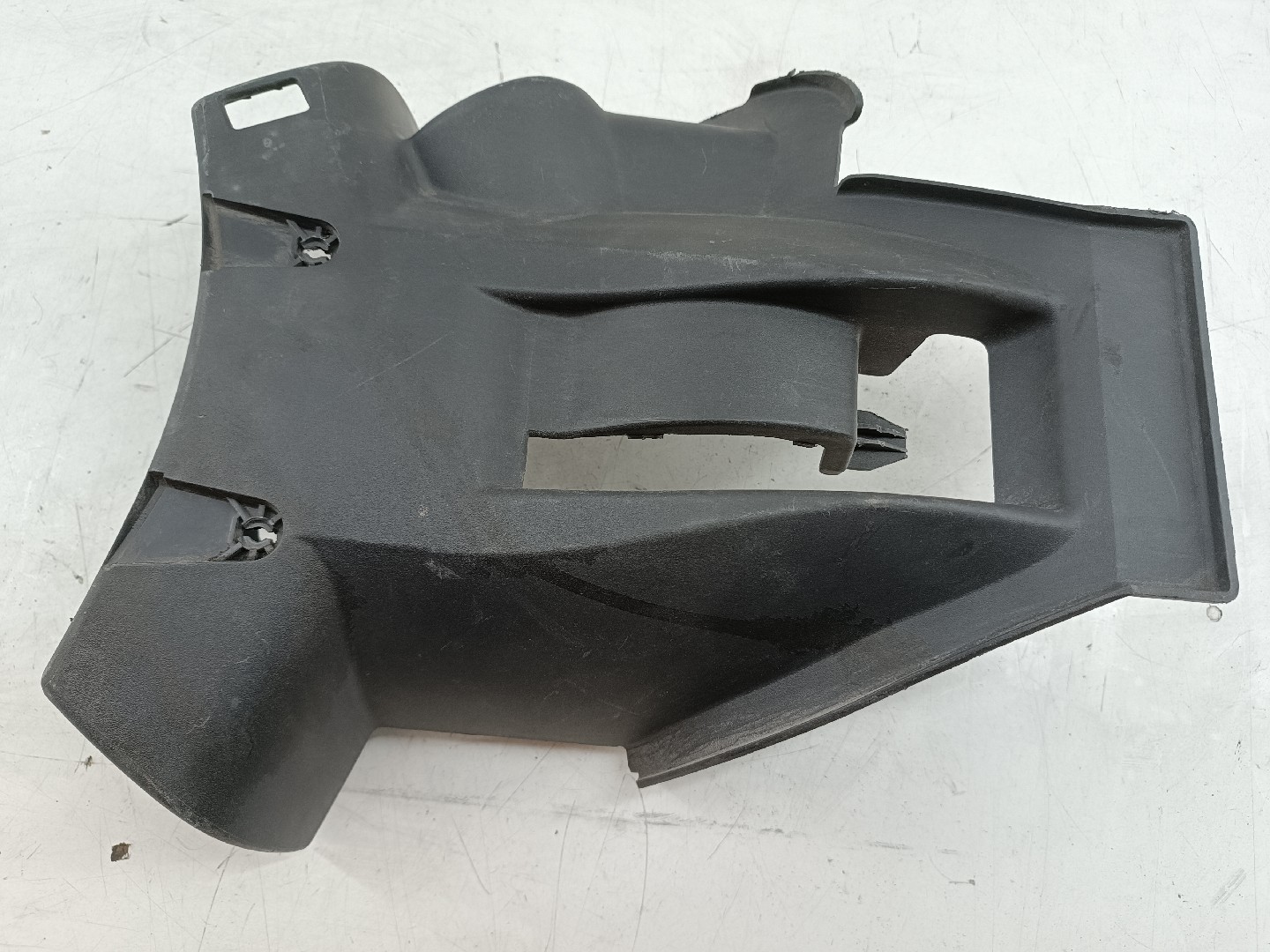 Revestimento da coluna de direção RENAULT CLIO III (BR0/1, CR0/1) | 05 -  Imagem-4