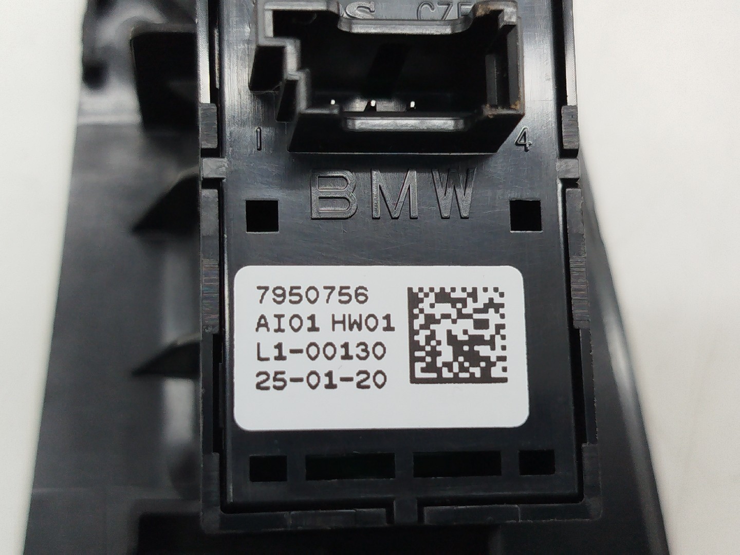 Comutador de vidro traseiro direito BMW 1 (F40) | 19 -  Imagem-3