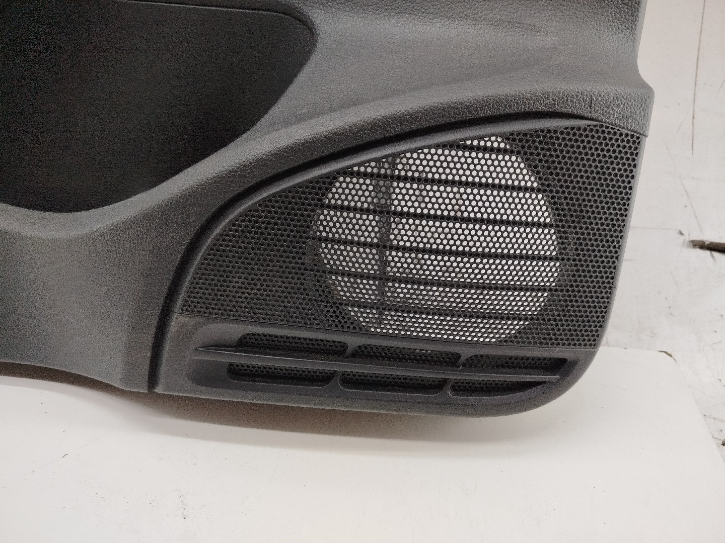 Quartela de porta frente esquerda VOLKSWAGEN POLO (6R1, 6C1) | 09 -  Imagem-2