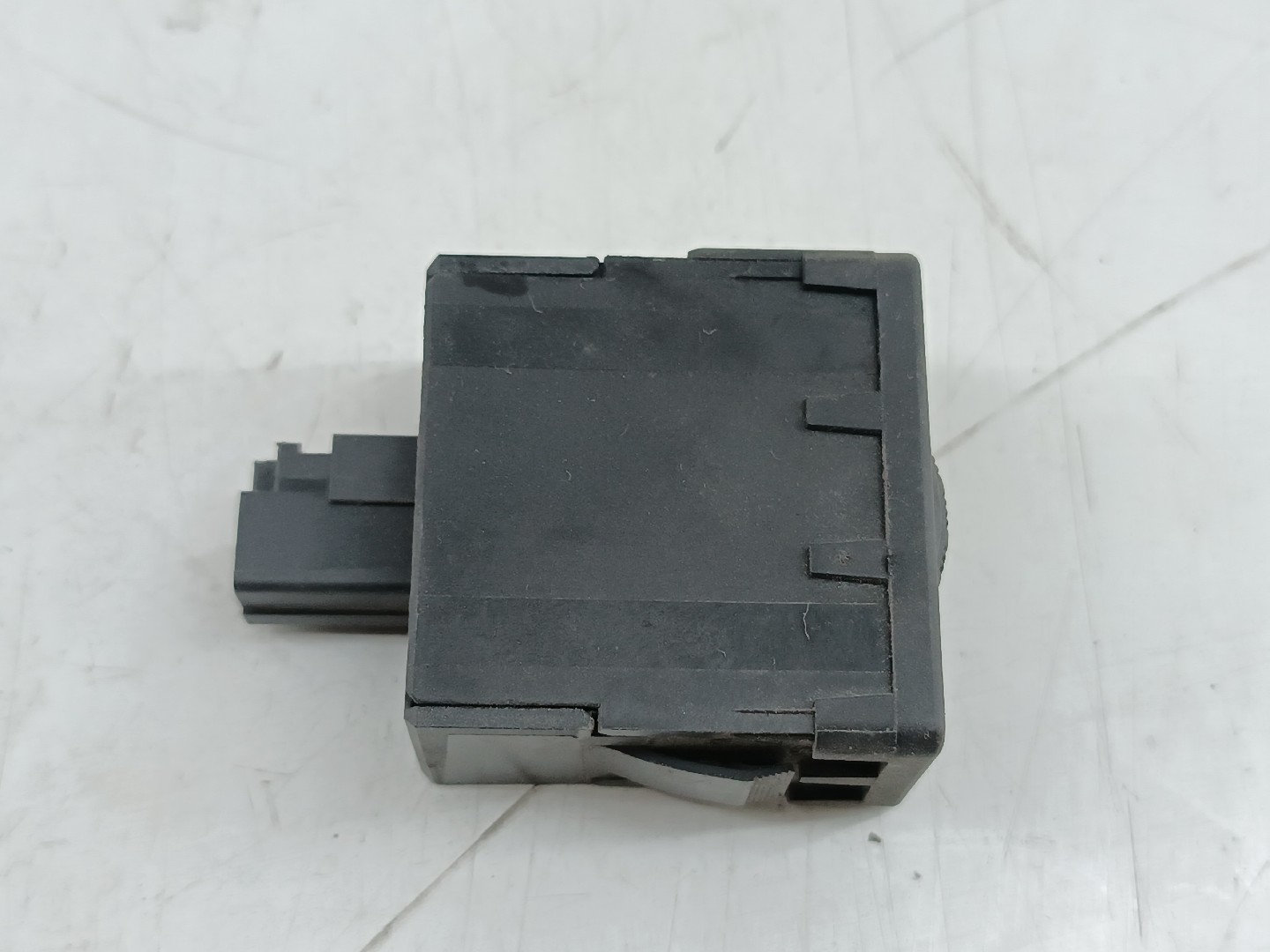 Regulador de luzes CITROEN C3 I (FC_, FN_) | 02 - 