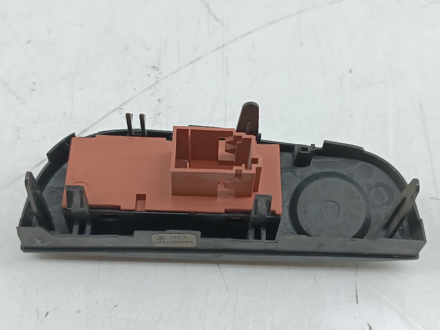 Botão falso do painel CITROEN C3 I (FC_, FN_) | 02 -  Imagem-1