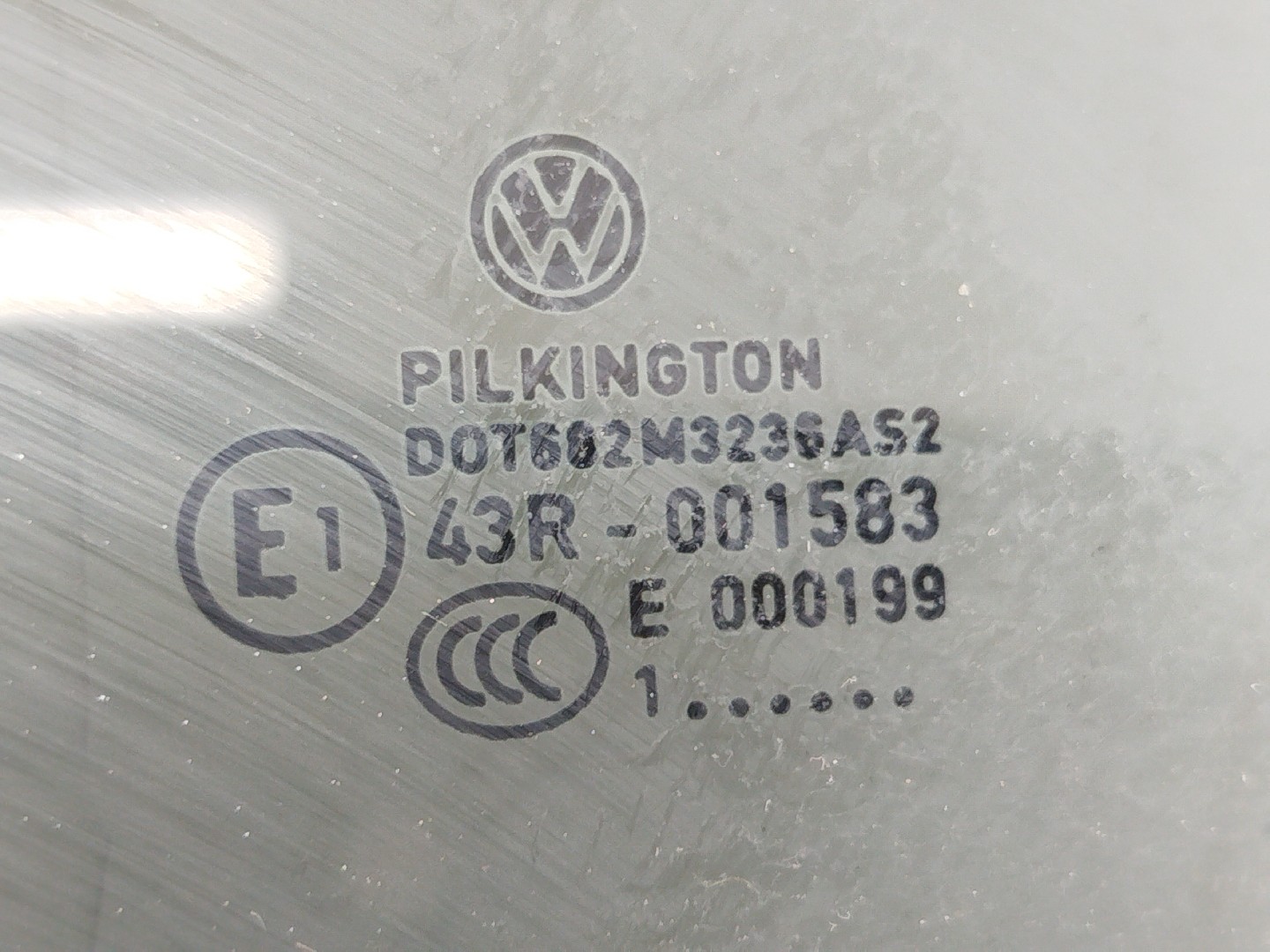 Vidro Porta Frente Esquerdo VOLKSWAGEN POLO (6R1, 6C1) | 09 -  Imagem-1