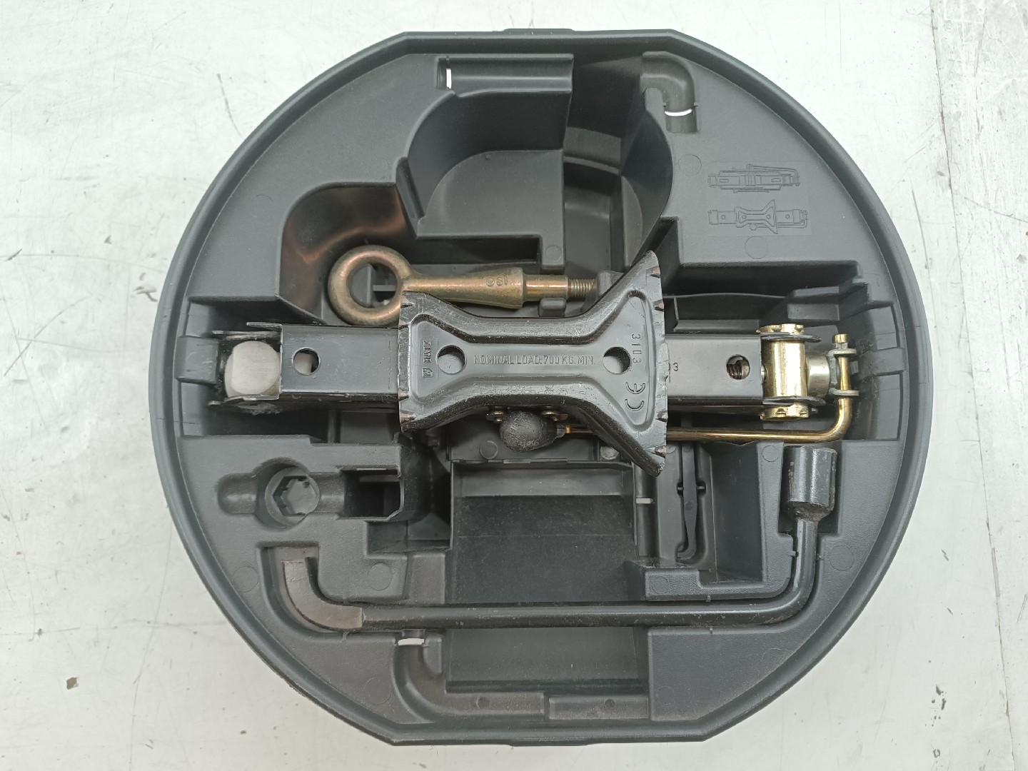 Kit pneu suplente CITROEN C3 I (FC_, FN_) | 02 -  Imagem-4