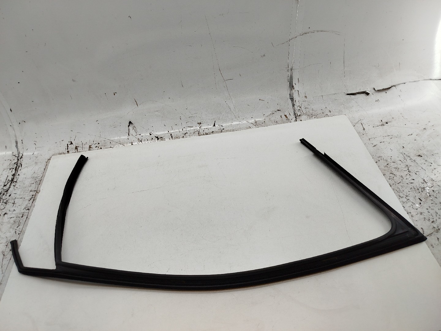 Borracha da porta VOLKSWAGEN POLO (6R1, 6C1) | 09 -  Imagem-3