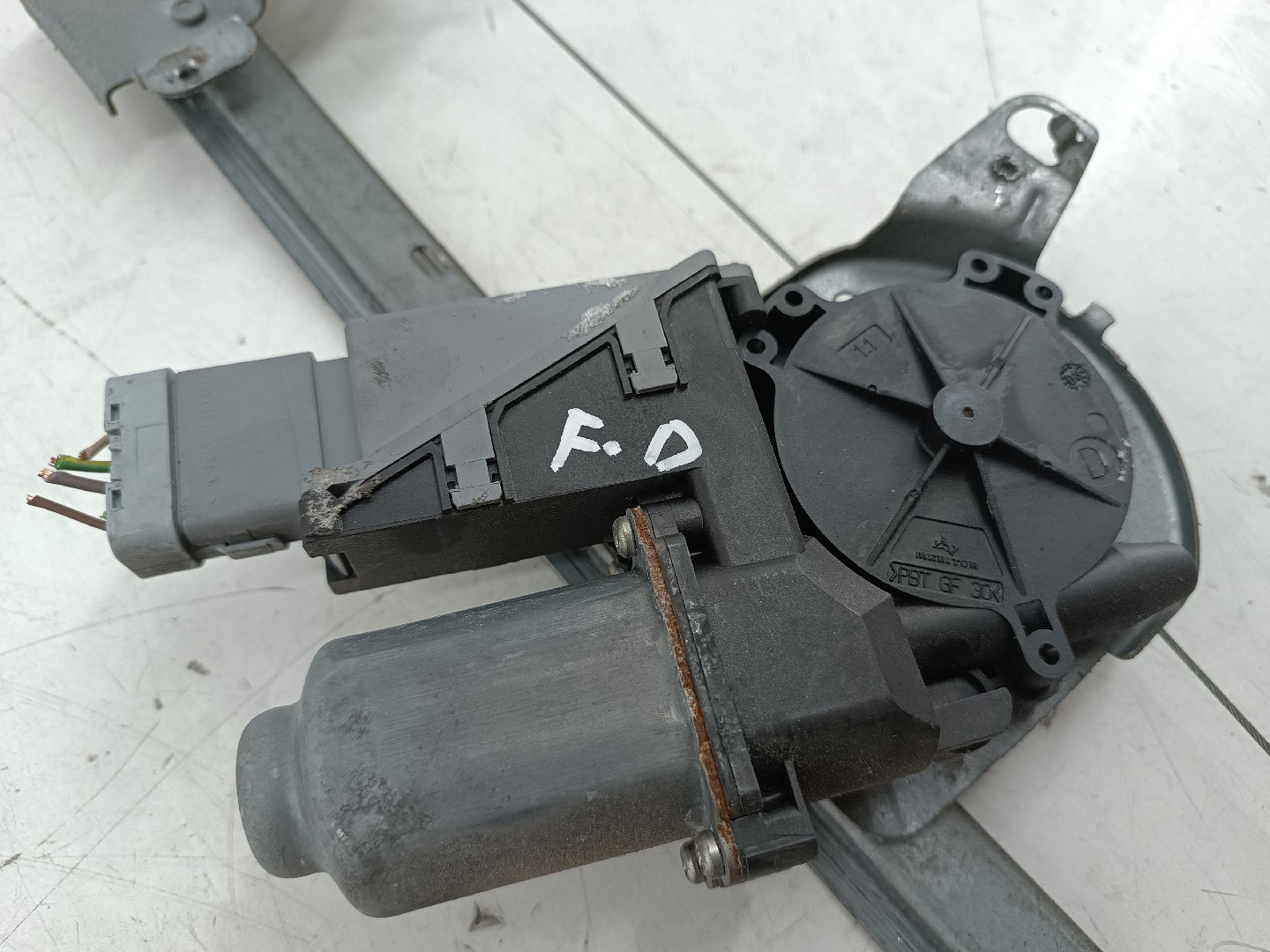 Motor e elevador de vidro frente direito CITROEN C3 I (FC_, FN_) | 02 -  Imagem-6