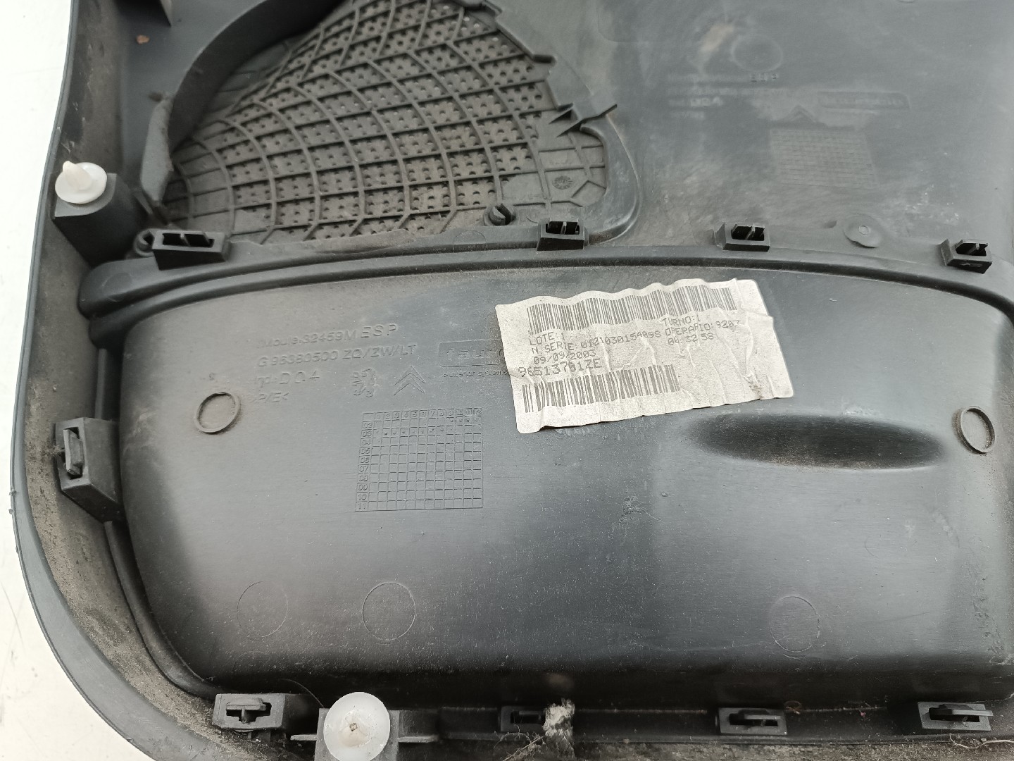 Quartela de porta frente esquerda CITROEN C3 I (FC_, FN_) | 02 -  Imagem-2