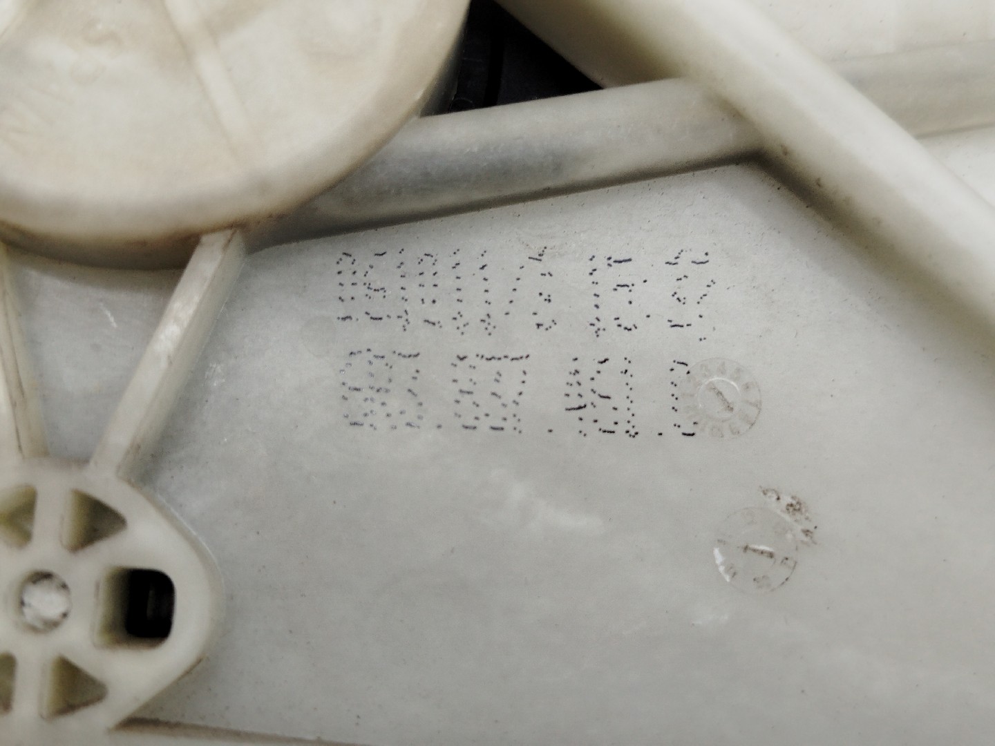 Motor e elevador de vidro frente esquerdo VOLKSWAGEN POLO (6R1, 6C1) | 09 -  Imagem-1