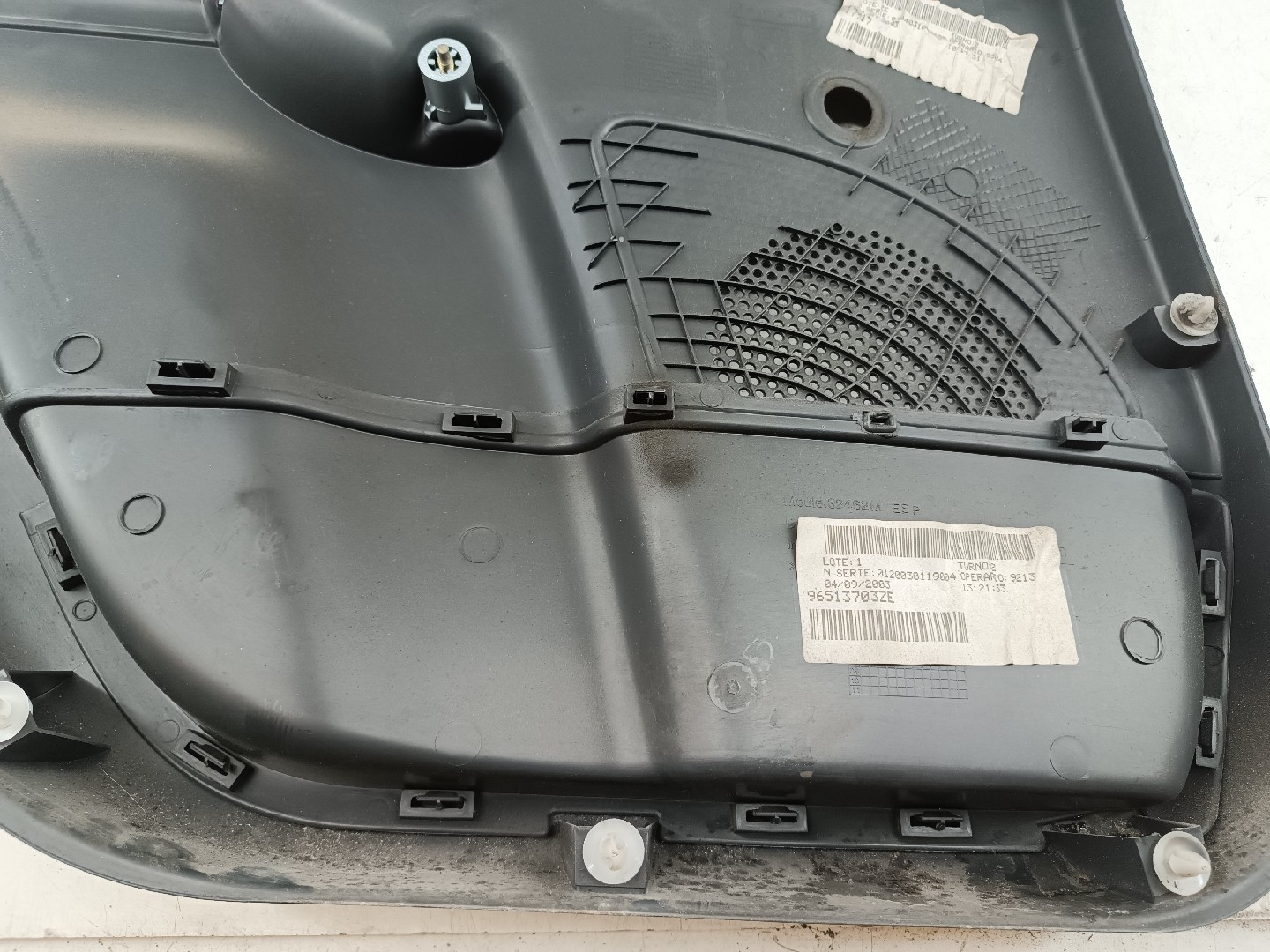 Quartela de porta trás direita CITROEN C3 I (FC_, FN_) | 02 -  Imagem-1