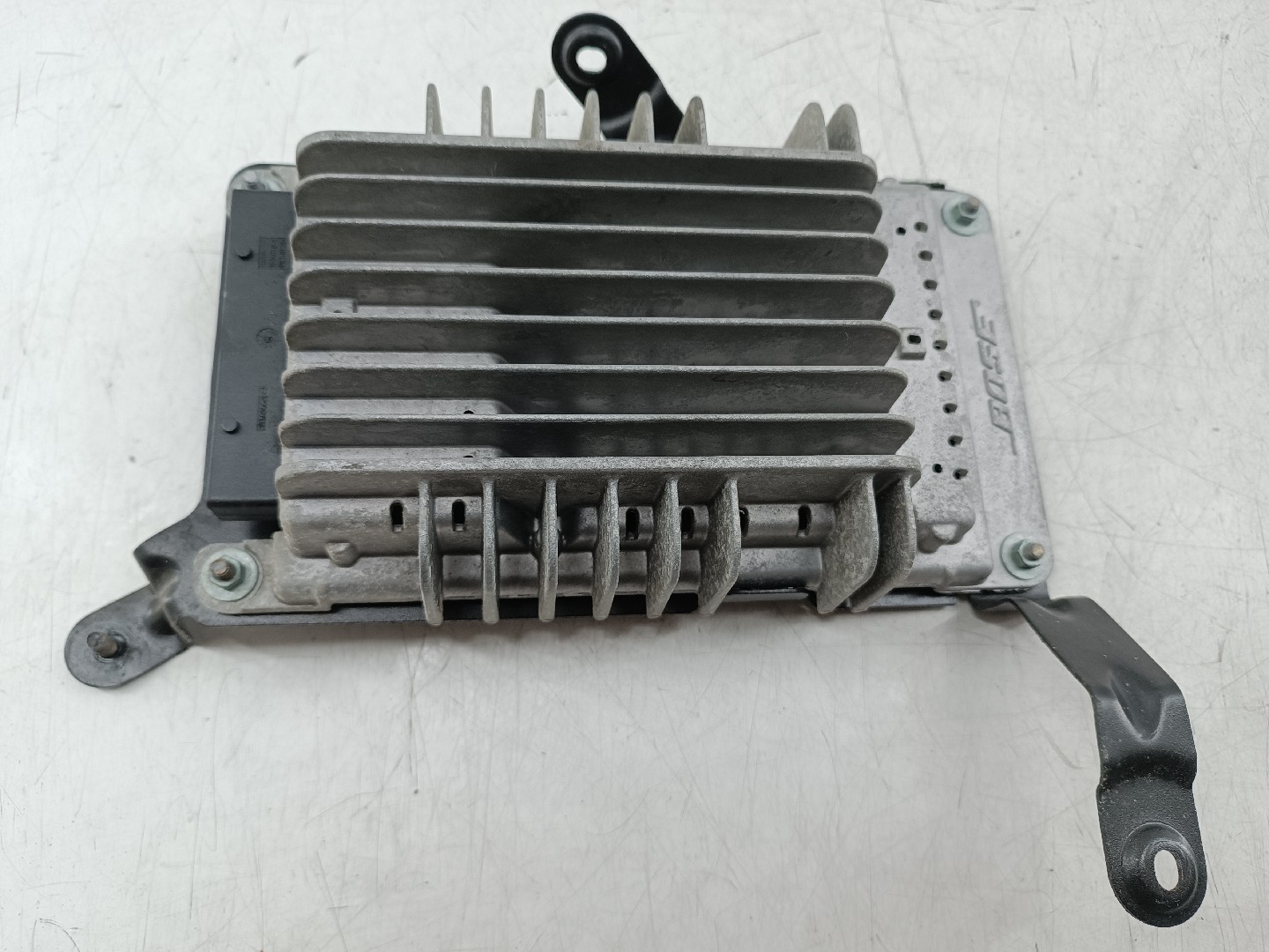 Amplificador de som AUDI A3 (8P1) | 03 - 13 Imagem-3