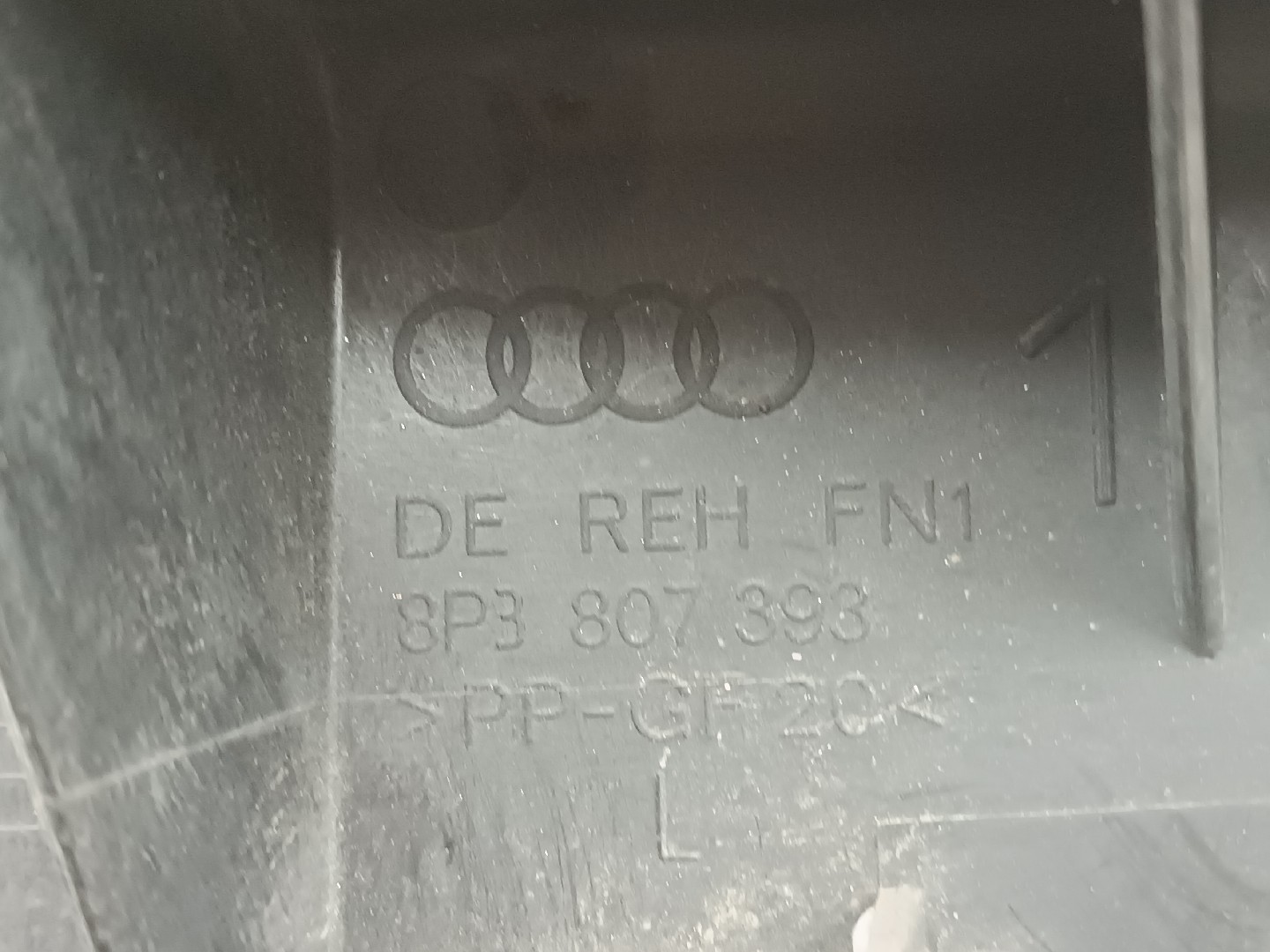 Guia de para-choques AUDI A3 (8P1) | 03 - 13 Imagem-2