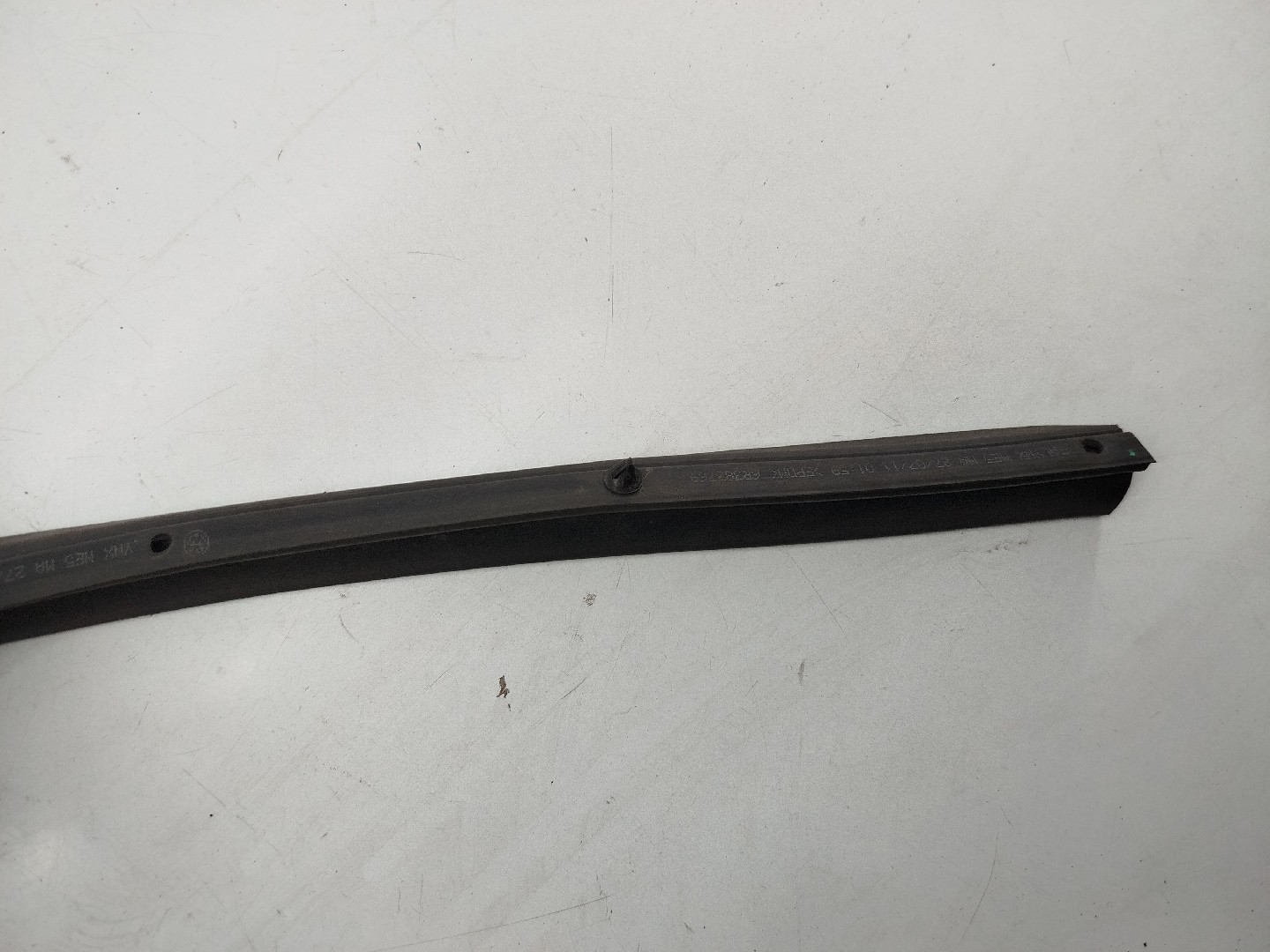 Borracha de Vedação VOLKSWAGEN POLO (6R1, 6C1) | 09 -  Imagem-1