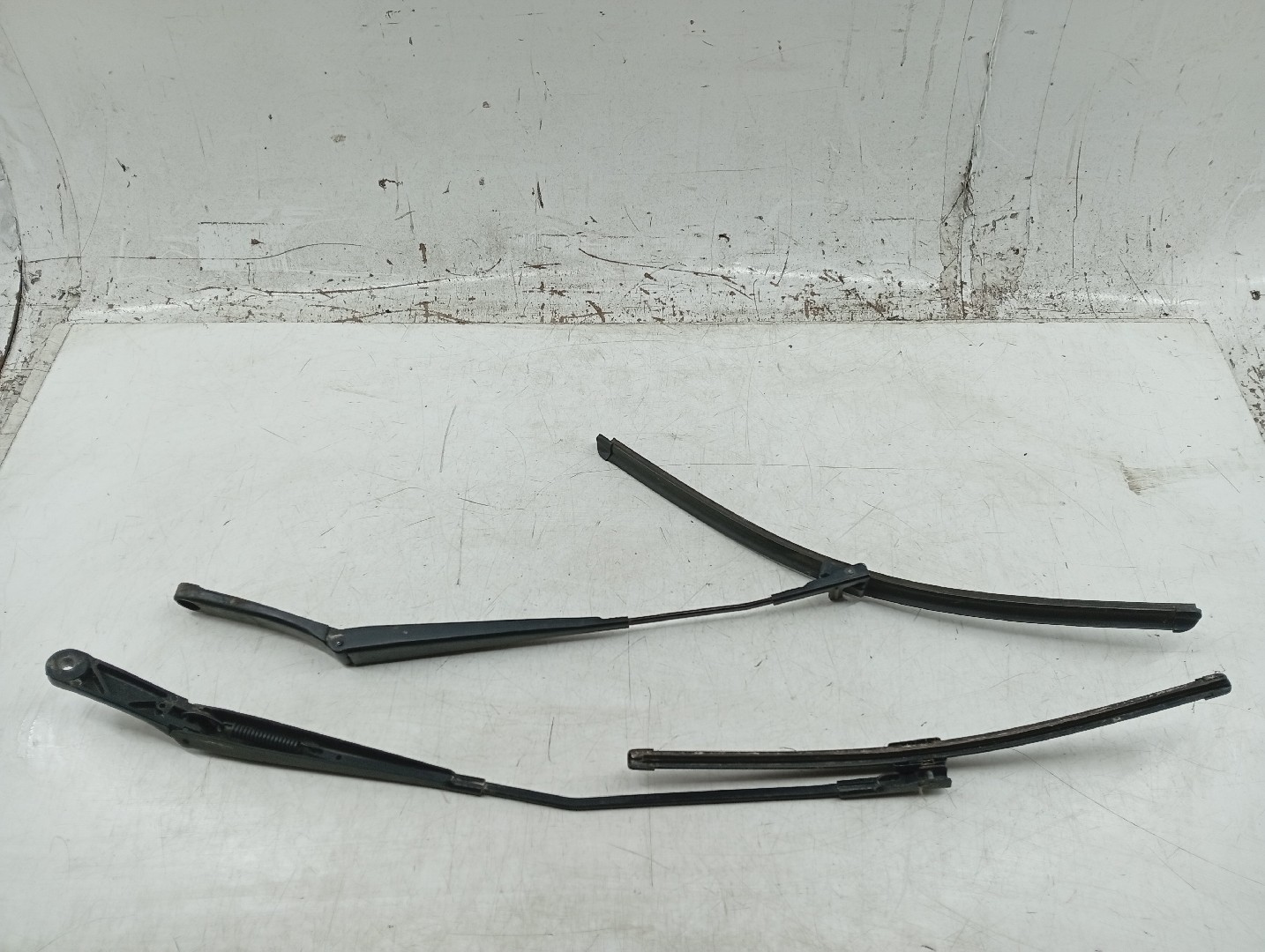 Astes/Escova Limpa Conjunto (2) AUDI A3 (8P1) | 03 - 13