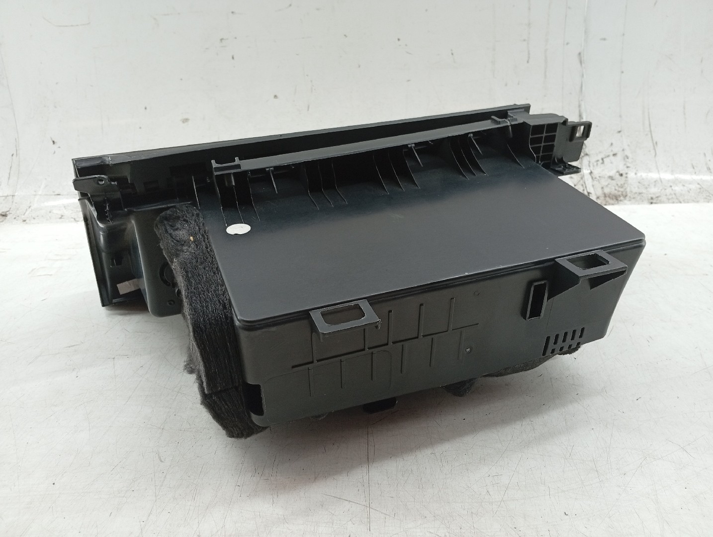 Porta luvas MERCEDES-BENZ A-CLASS (W169) | 04 - 12 Imagem-3