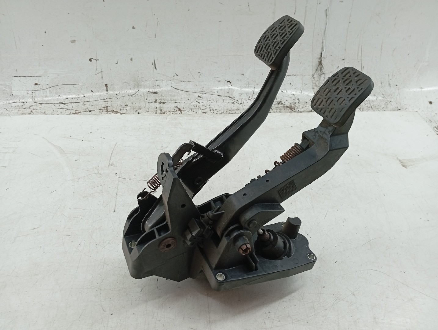 Pedaleira MERCEDES-BENZ A-CLASS (W169) | 04 - 12 Imagem-2