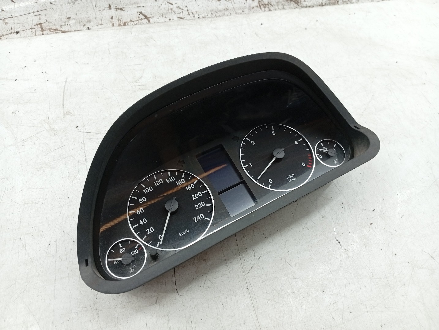 Quadrante MERCEDES-BENZ A-CLASS (W169) | 04 - 12