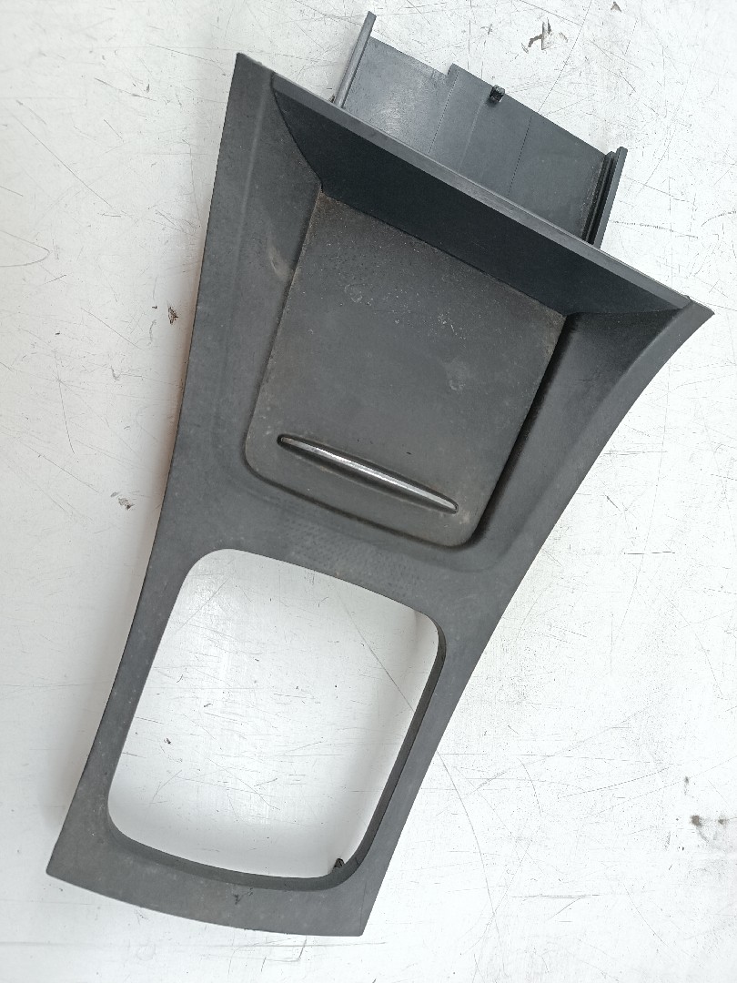 Moldura de consola central MERCEDES-BENZ A-CLASS (W169) | 04 - 12 Imagem-4