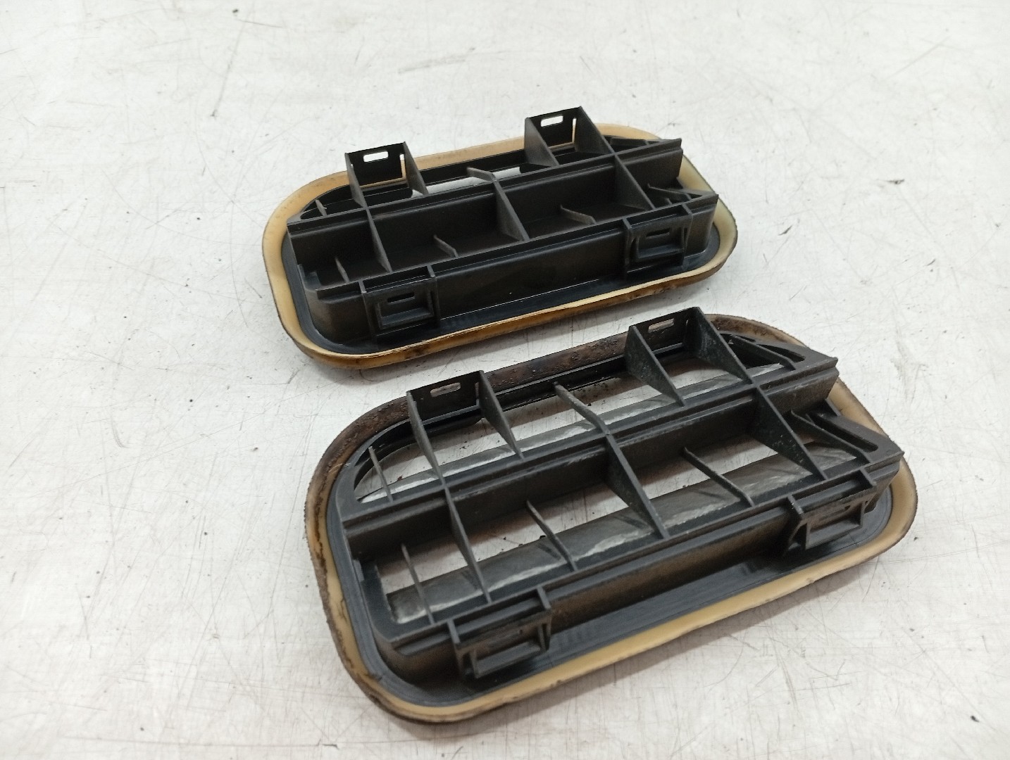 Painel de Ventilação da Carroceria MERCEDES-BENZ A-CLASS (W169) | 04 - 12 Imagem-1