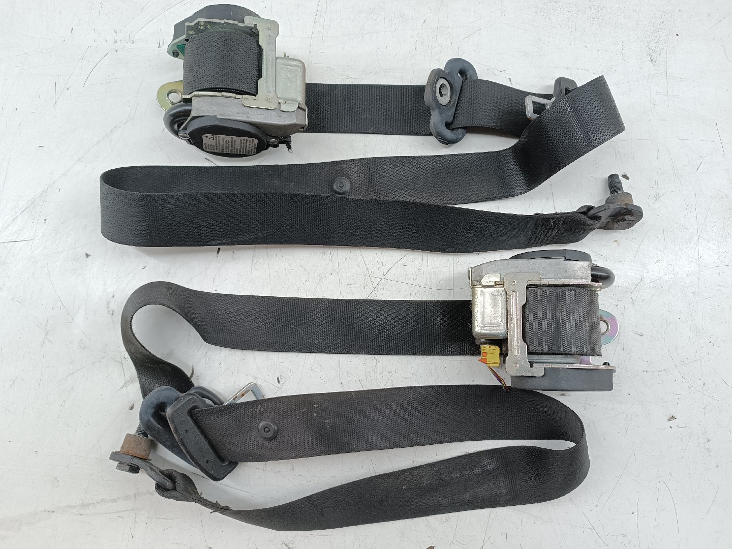 Pré-Tensores / Cintos MERCEDES-BENZ A-CLASS (W169) | 04 - 12