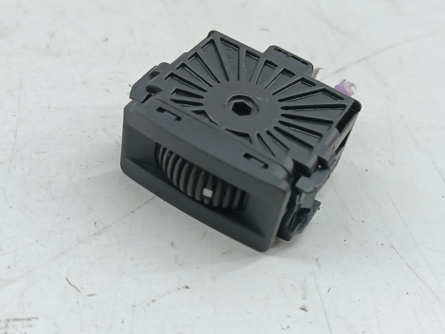 Regulador de luzes MERCEDES-BENZ A-CLASS (W169) | 04 - 12 Imagem-3